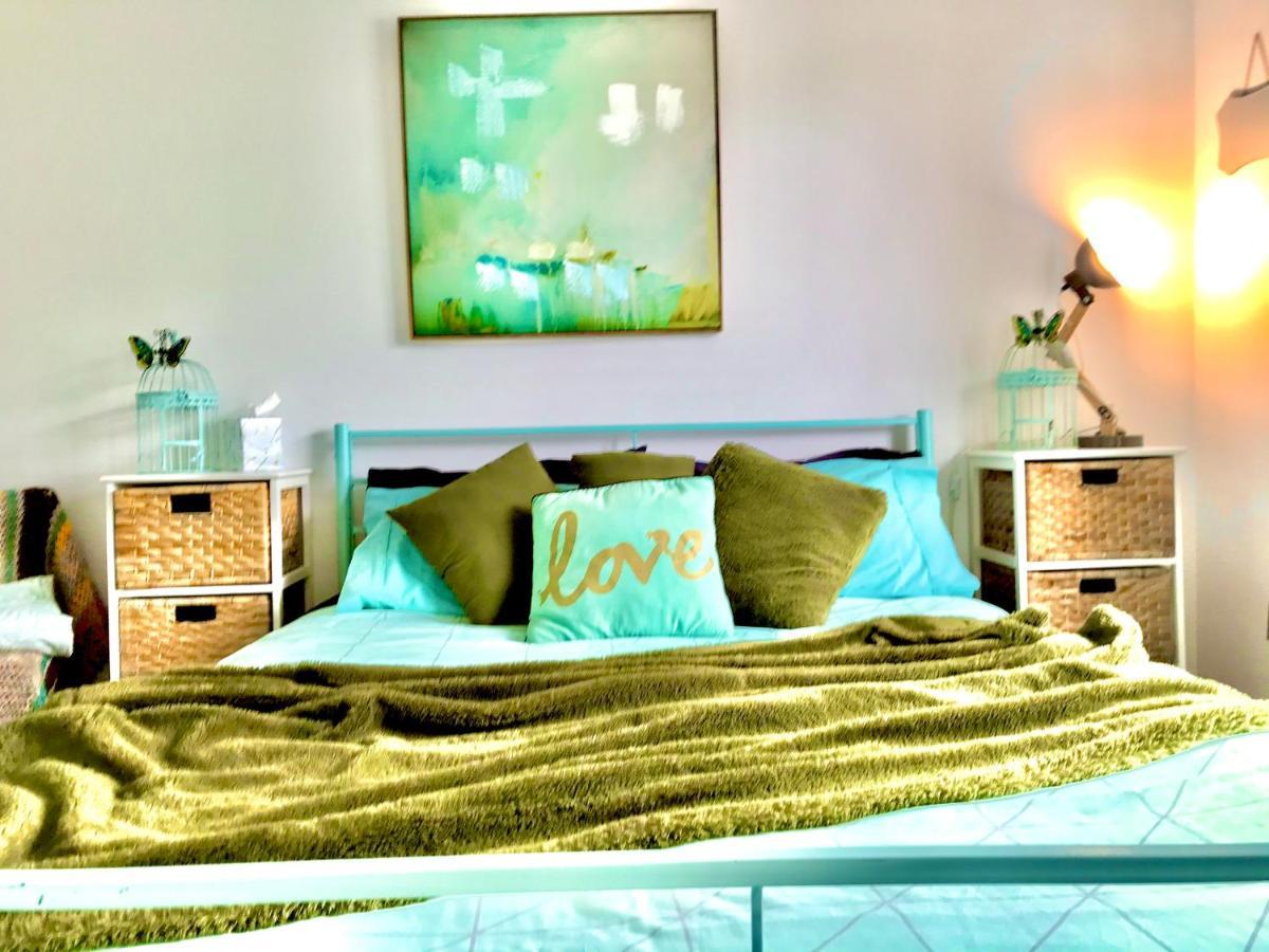 A Little Bit Beachy Modern Guest Room And Private Toilet クライストチャーチ エクステリア 写真